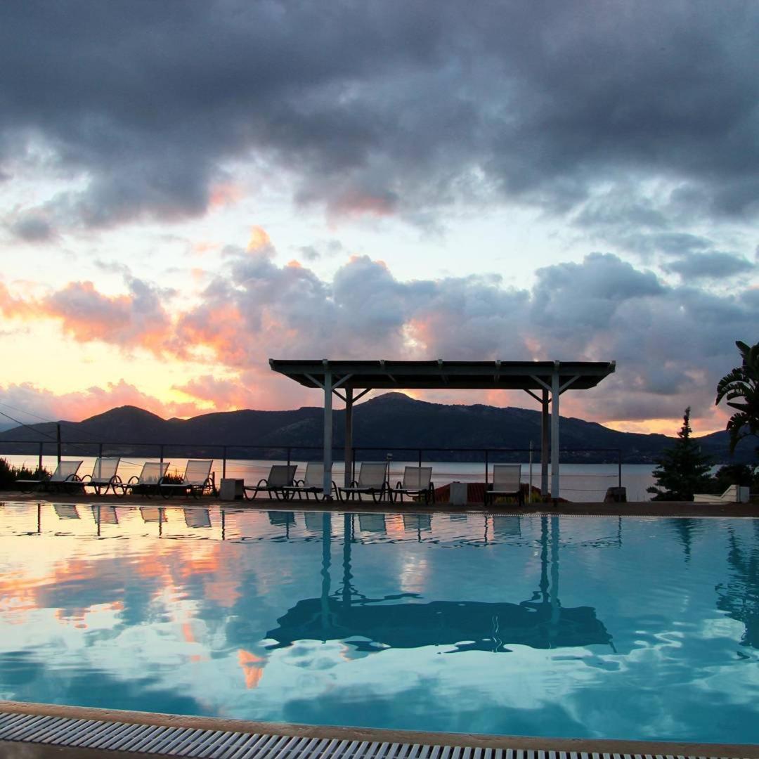 Thalassa Hotel & Spa Palairos Exterior photo